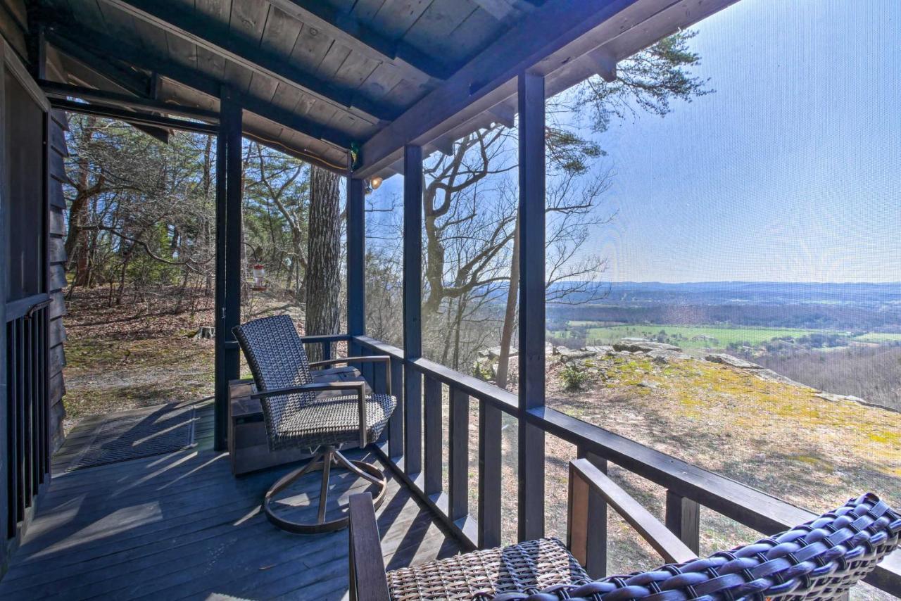 Secluded Ridgetop Hideaway With Valley Views! Menlo Exterior photo